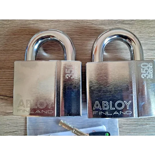 2 X ABLOY PL 350/25 T PROTEC2 Keyed Alike Hardened Steel Padlocks With 4 Keys