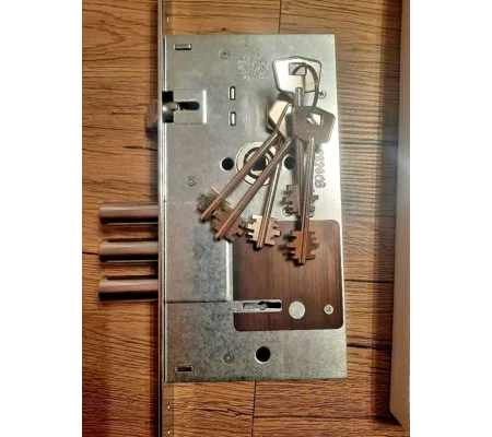 KALE KILIT 252RL High Security Deadbolt/Door Lock