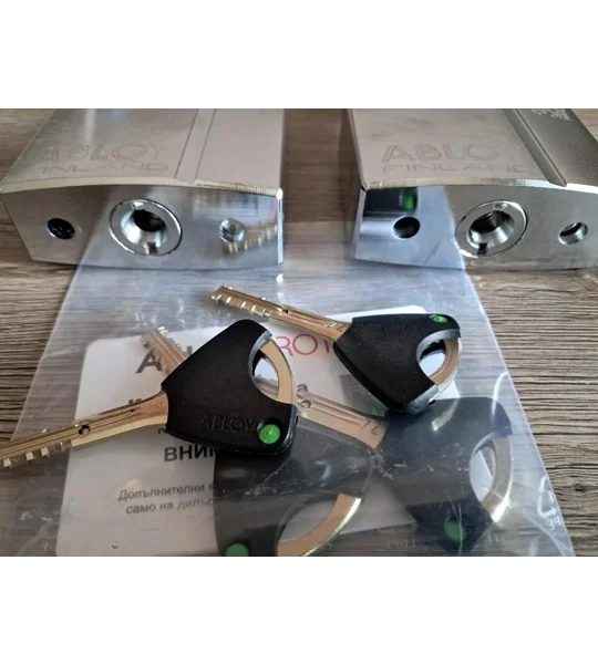 2 X ABLOY PL 350/25 T PROTEC2 Keyed Alike Hardened Steel Padlocks With 4 Keys