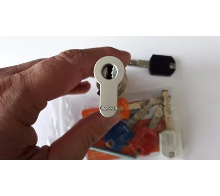 TOKOZ PRO 300 High Security Lock / With Knob/ 5 Keys And Keycode Card