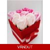 Cutie cu trandafiri de sapun M29