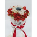 Cutie cu trandafiri eterni M75