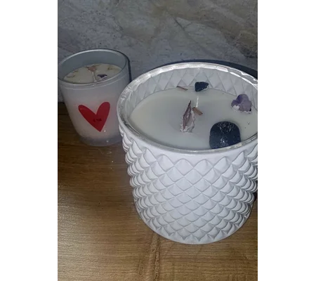 White crystal and dark opium candle