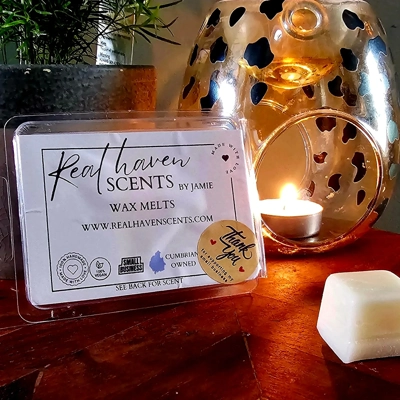 Floral scented wax melts