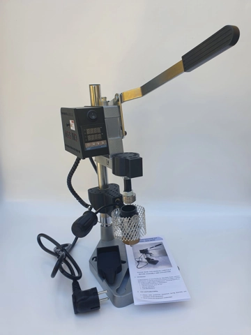 IM3 Injection Machine (220V)