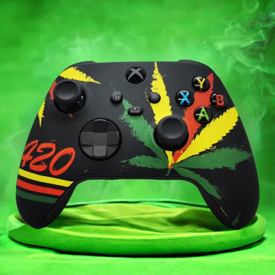 Xbox Wireless Controller - 420 Weed Leaf