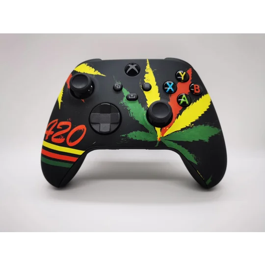 Xbox Wireless Controller - 420 Weed Leaf