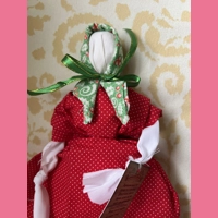 Hammond trail rag doll Holly berr..