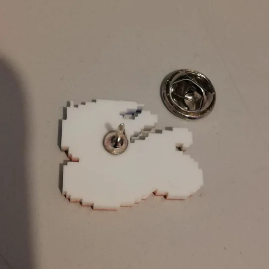 Sonic the Hedgehog - 16-bit pin badge - Sonic running