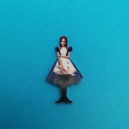 American McGee's Alice -Alice pin badge
