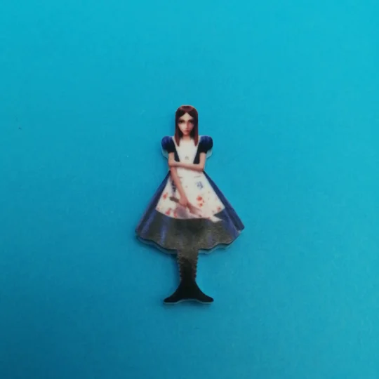 American McGee's Alice -Alice pin badge