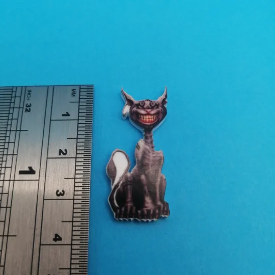 American McGee's Alice -Cheshire Cat pin badge