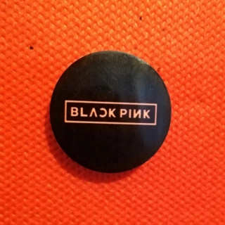 Blackpink pin badge - B..