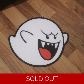 Super Mario Boo facing ..