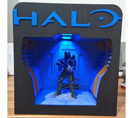 Totaku figure display - Halo inspired corridor book nook/game nook