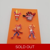 Crash Bandicoot pin badge set