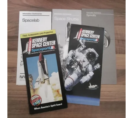 Kennedy Space Center NASA leaflets 1992