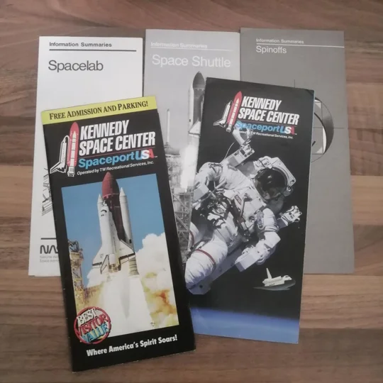 Kennedy Space Center NASA leaflets 1992