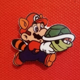 Super Mario single badge -Shell