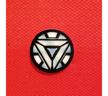 Marvel Iron Man pin badge -Arc Reactor