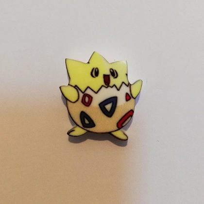 Pokemon -Togepi pin badge Pokemon -Togepi pin badge
