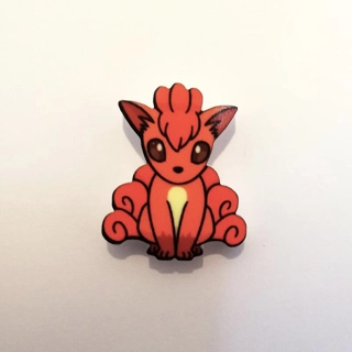 Pokemon - Vulpix pin ba..
