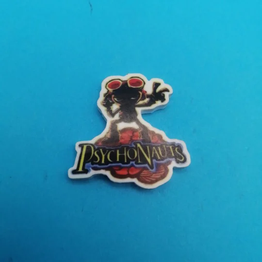 Psychonauts box art logo pin badge