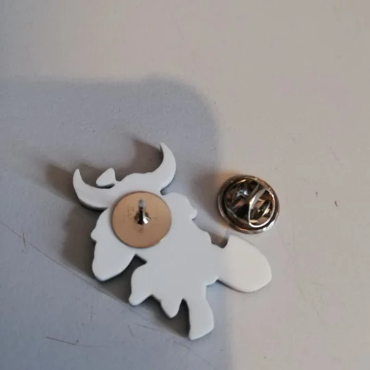 Shovel Knight pin badge