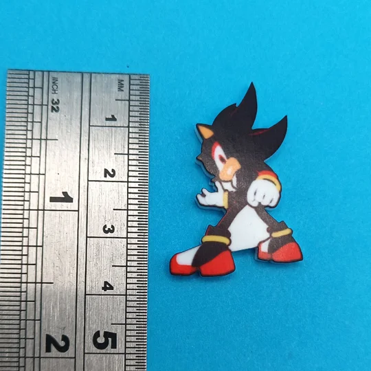 Sonic the Hedgehog - Shadow posed pin badge
