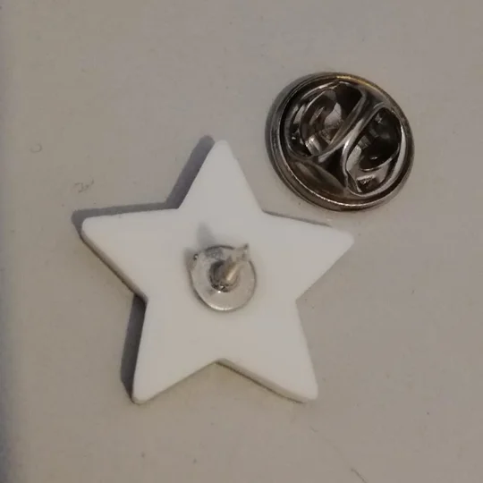 Super Mario - Super Star pin badge