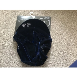 Carrots velvet feel hat silk. Navy. One size.