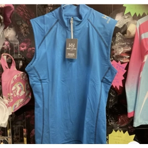 Womens Hy sport active sleeveless womens top. Sizes 12 to 16. BN