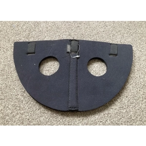 Shires poll guard for travelling. BN. One size.