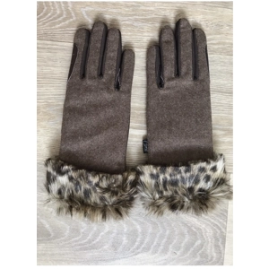Carrots Ladies Riding/Fashion Gloves, Stretch Fabric/Leather, Faux Fur Cuff.  One size. BNIB
