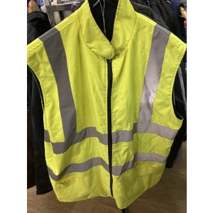 Hi vis flourescent gilet. Preowned. Good condition. Unisex. Fits UK 16 or mens S/M