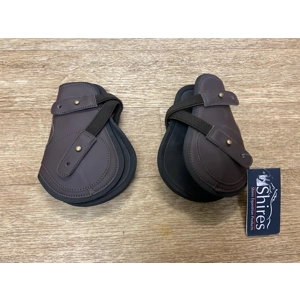 Shires Brown fetlock boots with elasticated straps. Full size. BNWT