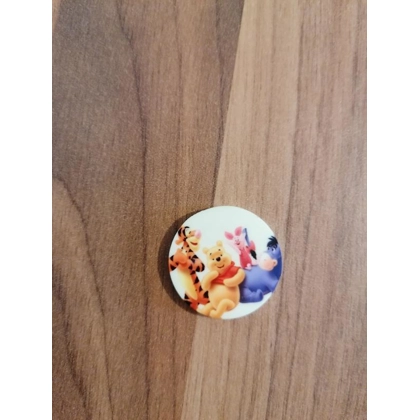 Disney Winnie The Pooh ( Pooh & Friends Single Round Pin Badge