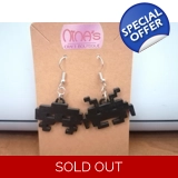 Space Invaders Black Retro 3D Printed .. Space Invaders Black Retro 3D Printed ..