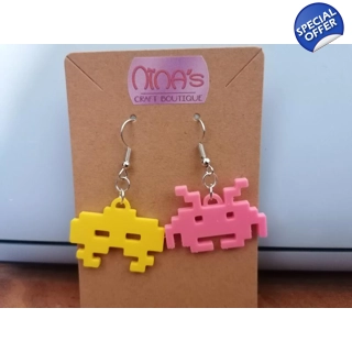 Space Invaders Yellow &..