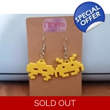 Space Invaders Yellow Retro 3D Printed..