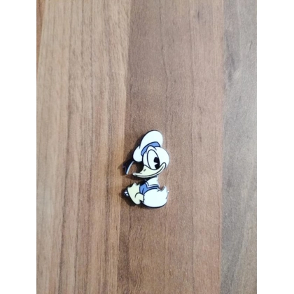 Disney Baby Donald Duck Single Pin Badge