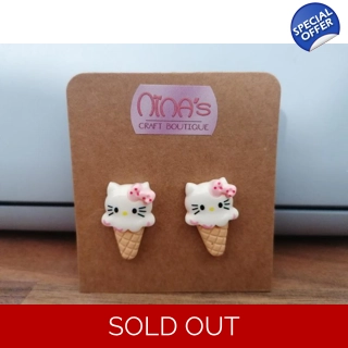Hello Kitty Ice Cream C..