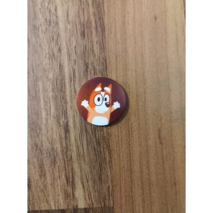 Bluey - Bingo Waving Single Sublimated Round Pin Badge