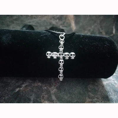 cross of skulls choker