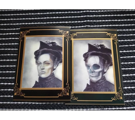 Holographic portrait Lady in Hat