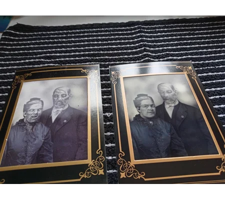 Holographic Photo Old Couple