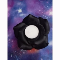 Black rose petal tealight holder