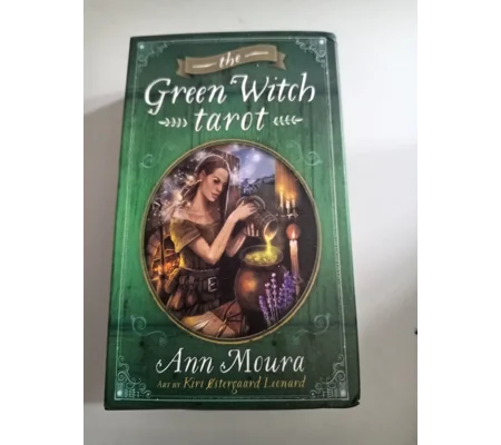 Green Witch Tarot deck