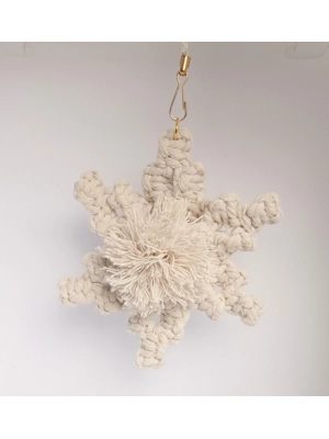 Handmade Macrame Snowfl..