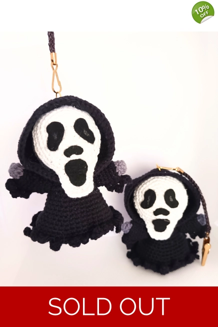 Handmade Halloween Ghost Screaming